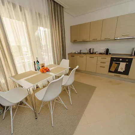 Sunny Apartmens Anastasia Apartment *