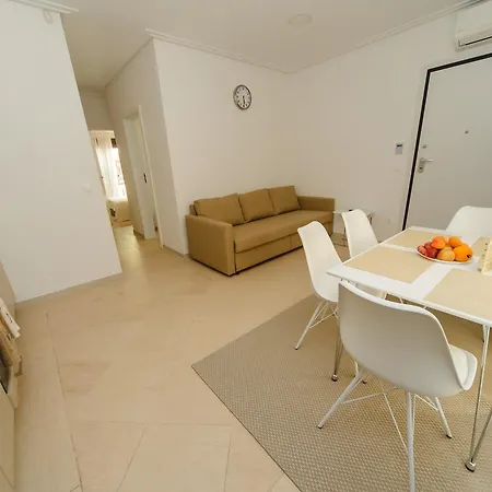 Sunny Apartmens Anastasia Apartment *